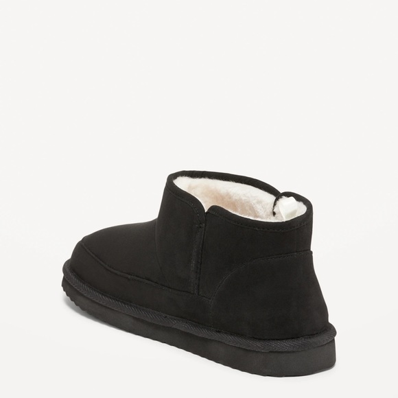 NWT OLD NAVY Faux Suede Sherpa-Lined Slippers Color: Blackjack SIZE 7 - Picture 3 of 6